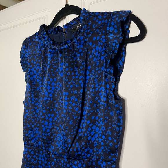 AQUA Flutter Sleeve Asymmetrical Dress - Picture 6 of 13